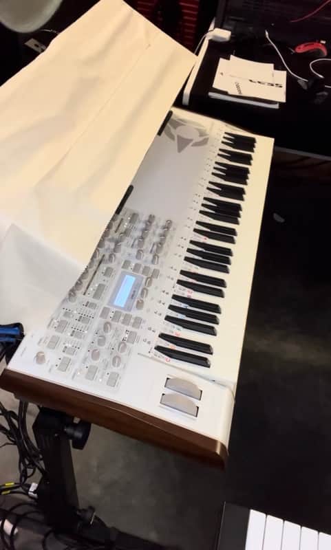 Access Virus TI2 61-Key Digital Synthesizer Whiteout edition image 1