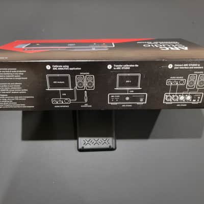 IK Multimedia ARC Studio Advanced Room Correction System (With under desk mount)2025 image 6