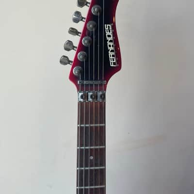 Fernandes Unknown 90s? - Pink exterior with black burst in center image 3