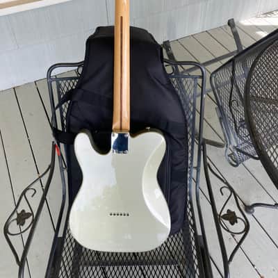 Fender Blacktop Telecaster HH Electric Guitar w/ Maple Fretboard 2011 Silver image 2