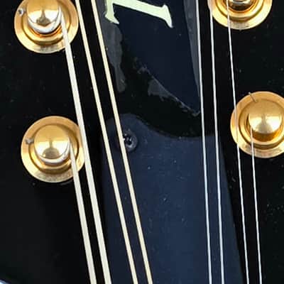 Tacoma M3 Sunburst Mandolin image 3