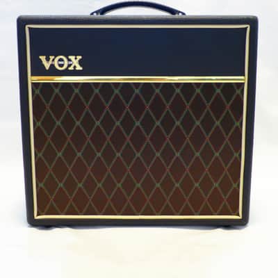 Vox Pathfinder 15R With Reverb - Amazing Small Guitar Combo Amp - With Original Box - Mint Condition image 1
