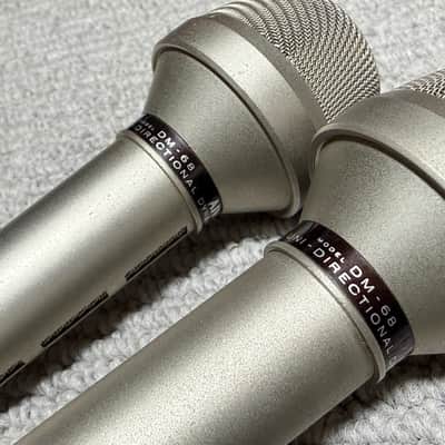 Aiwa DM-68 Stereo pair Vintage microphone w/cable, holder, case image 9