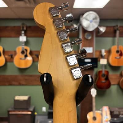 1994 Fender 40th Anniversary American Standard Stratocaster with Maple Fretboard Brown Sunburst image 19
