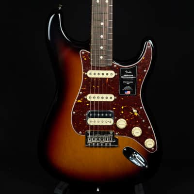Fender American Professional II HSS Stratocaster Rosewood Fingerboard 3-Color Sunburst 2022 (US22110852) image 1
