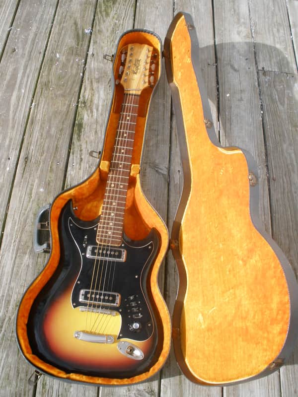 Hagstrom F12 1965 SUNBURST image 1