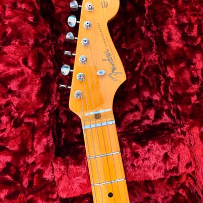 Fender American Vintage II '57 Stratocaster 2022 - Present - 2-Color Sunburst image 5