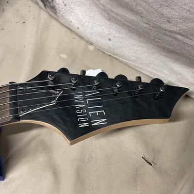 Hot Picks Alien Invasion Guitar image 9