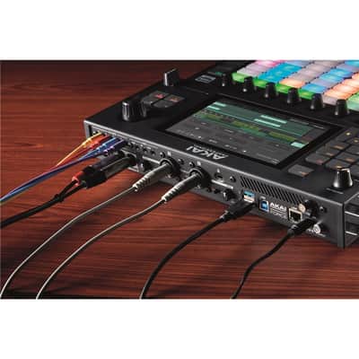 Akai Professional Force image 6