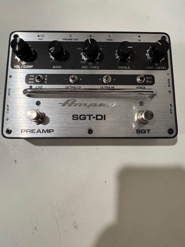 Ampeg SGT-DI Bass Preamp / DI