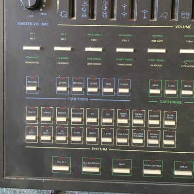 ☆ Rare ☆ Elka Drumstar 80 – Italo Disco Drum machine + RAM Card and Manuals! The Italian Linn Drum! image 2