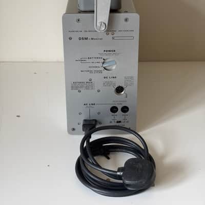 Nagra DSM Studio Speaker Monitor + Mains Cables Battery Holder & FRONTLINE metal transit case imagen 15