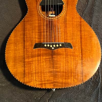 Weissenborn Style 3 1926 (ca.) - Original finish & Custom Calton Case image 5