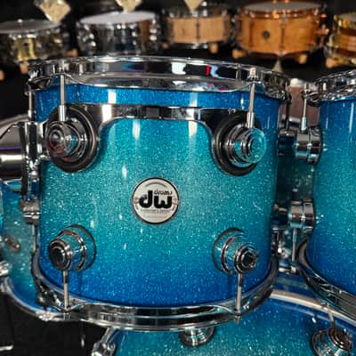 ~WOW!~ DW Collector's Series Maple/Mahogany 5-Piece 10/12/14/16/22 Drum Kit Set in Electric Blue Burst Glitz Lacquer with Chrome Hardware image 7