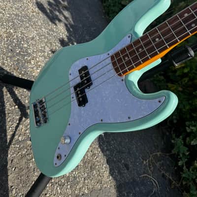 Custom Mark Hoppus Bass Body Allan Corona – Surf Green, Ash, Loaded with Seymour Duncan Pickups image 3