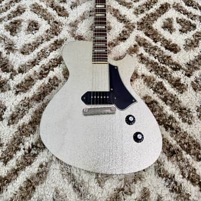 Novo Solus M1 Custom - Inca Silver Sparkle image 8