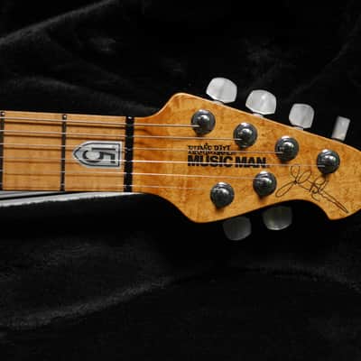 Music Man BFR LTD JP15-6 Quilt Maple 2015 - Bali Blue image 5