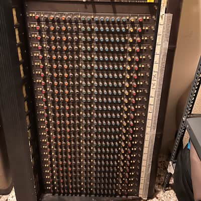 Soundcraft Series 400B 24-Channel 8-Bus Mixing Console 1980s - Black image 1