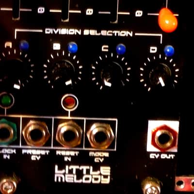 Frequency Central little Melody quanitised 2026 mint+- black/white image 8