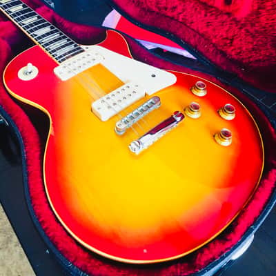 Gibson Les Paul Deluxe 1975 Cherry Sunburst image 1