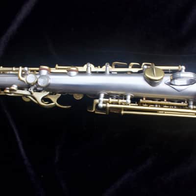 Martin Handcraft Phase III Soprano Sax - 1928 - Silver plated body, gold washed bell, gold plated keywork image 11