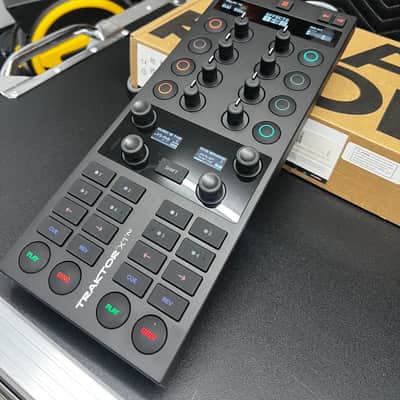 Native Instruments Traktor Kontrol X1MK3 image 2