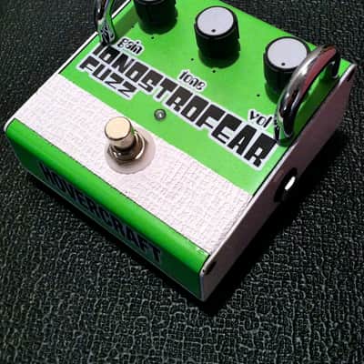 Hovercraft Ionostrofear 2.5 Fuzz/Distortion/Fidelity Boost - LAST ONE! image 3