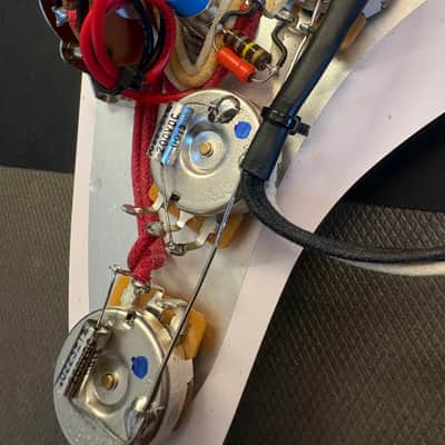 Stratocaster Custom 7 position pickups Loaded Pickguard imagen 6