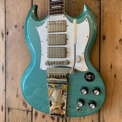 2020 Gibson Captain K. Douglas SG in Inverness Green with hard shell case image 16