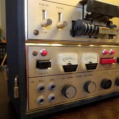 Oki 555 2-speed R2R 1/4" tape recorder stereo detachable AlNiCo speakers Japan 1960s - Black and Gold image 4