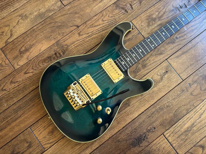 Ibanez RS1010SL Roadstar II Steve Lukather Signature with 22 Frets