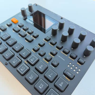 Elektron Digitakt II Sampler - With New Decksaver, Box, Poster, All Accessories image 5