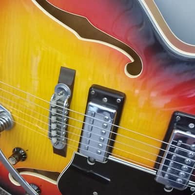70's Univox Coily U1825 ES 335 size thinline hollowbody 3-Tone Sunburst image 12