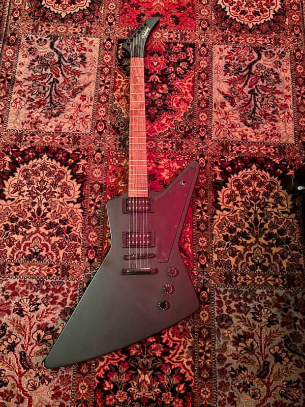 Epiphone '58 Goth Explorer | Reverb