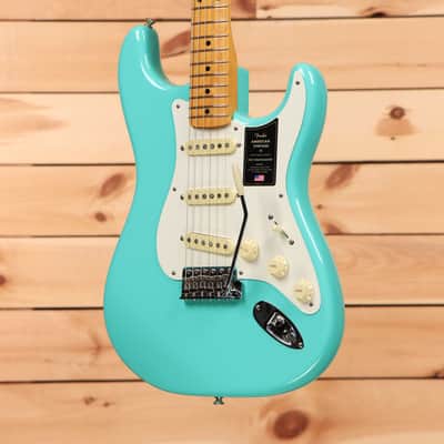 Fender American Vintage II 1957 Stratocaster - Surf Green-V2441711 image 3