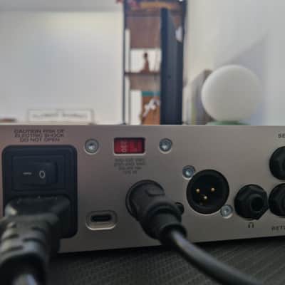 Darkglass Electronics Exponent 500 500-Watt Bass Amp Head 2022 - Present - Silver image 2