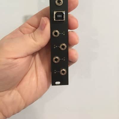 Plinky 4hp Expander (2 of 3, white/blue LEDs) - Black image 3