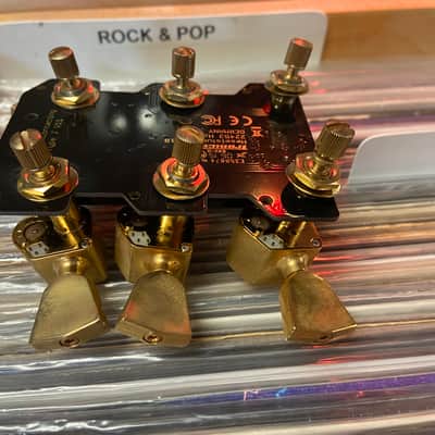Tronical robot tuners image 4