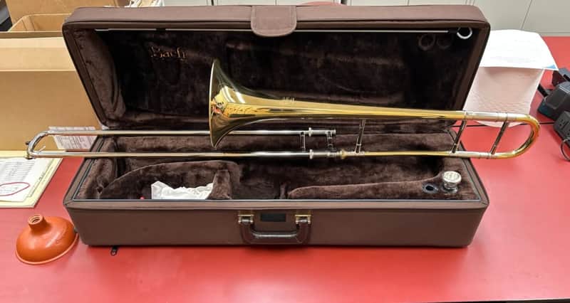 Bach Stradivarius LT16M Mid-2000s - Clear image 1