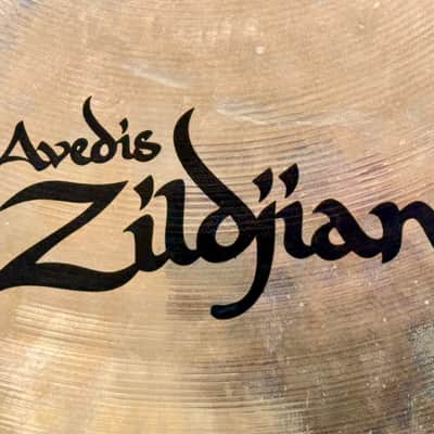 15" Zildjian A CUSTOM Crash 827g image 3
