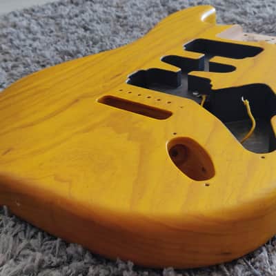 Warmoth 1-piece lightweight solid Swamp-Ash Stratocaster Body image 19