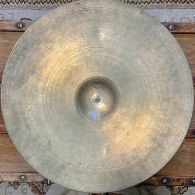 Zildjian Avedis 22” Ride - Vintage 70's Model - VG Cond - 2802 Grams image 2