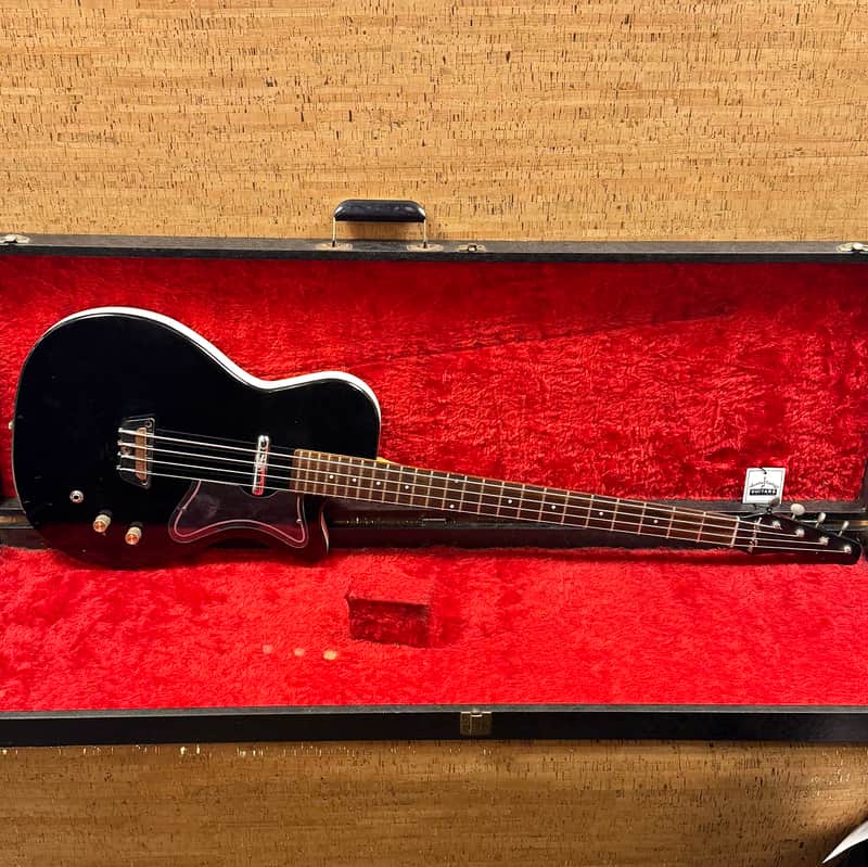 Silvertone 1444 Bass