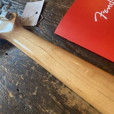 Fender Japan Limited Edition Jaguar FSR Graffiti Yellow, Alder Body Rosewood Board MIJ image 10