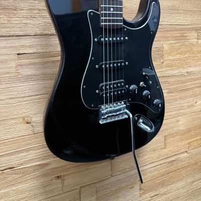 Memphis 302B Strat Style HSS electric guitar 1980's 1990's - Black- 6lbs 11oz image 4