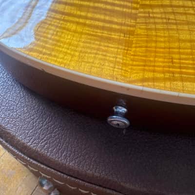 Gibson Les Paul Classic Plus w/ OHSC - Great Top, Upgraded Wiring Harness, 8.8 lb, 2001 image 12