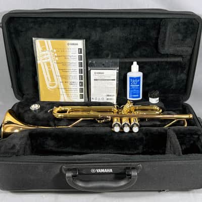 Yamaha YTR 4335GII - Gold Lacquer - Intermediate Trumpet image 2