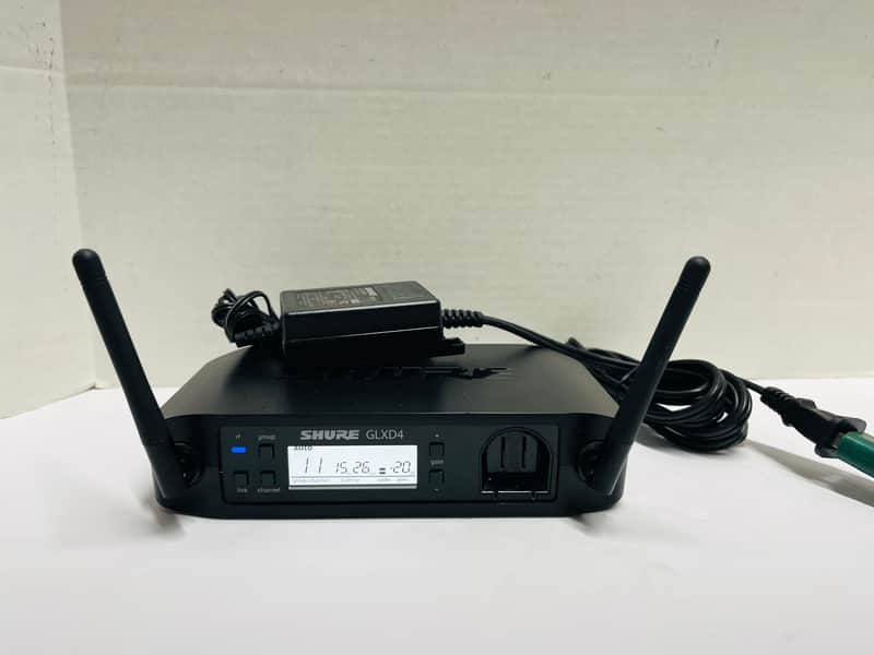 Shure GLXD4=-Z2 GLXD4 Digital Wireless Receiver with Shure PS42US AC Adapter Power Supply for GLXD GLX-D GLXD14 Vocal Mic Guitar Instrument Systems 2400-2483.5MHz image 1
