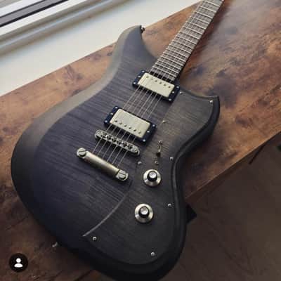 Dunable Yeti USA Custom 2017 - Flamed maple image 1