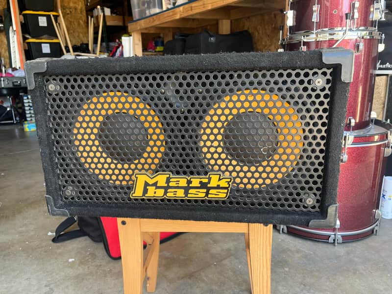 Markbass Traveler 102P 400-Watt 2x10" Bass Speaker Cabinet (8ohm)